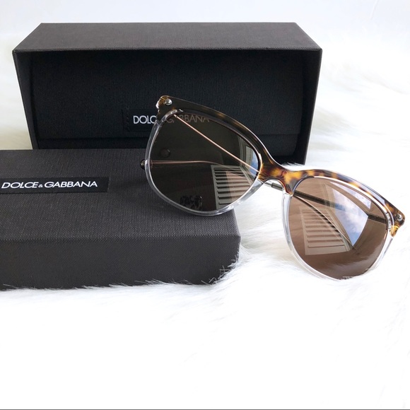 Dolce & Gabbana Accessories - NWT {Dolce & Gabbana} Square Sunglasses